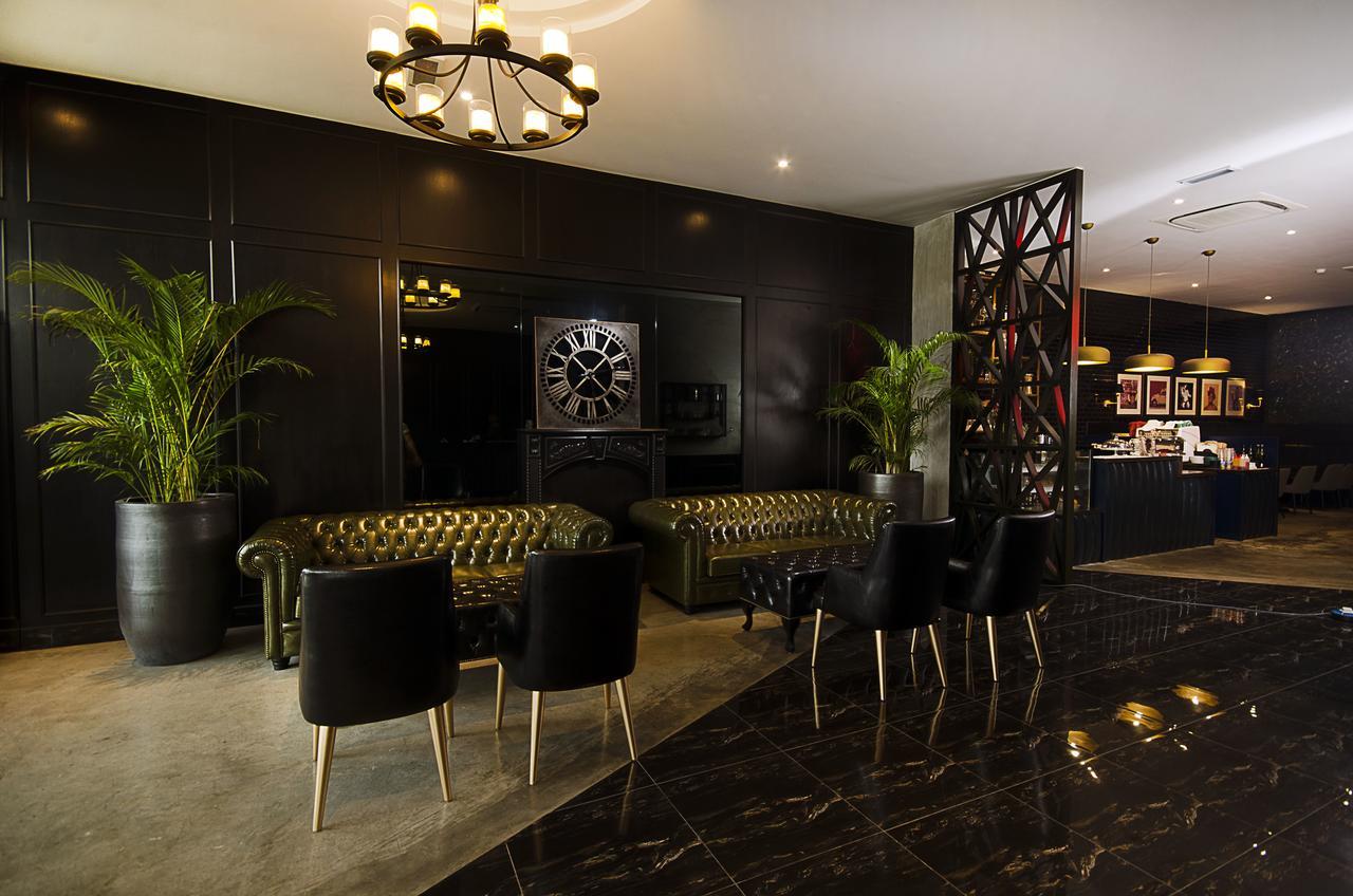 Palm Hotel Ipoh Exteriör bild